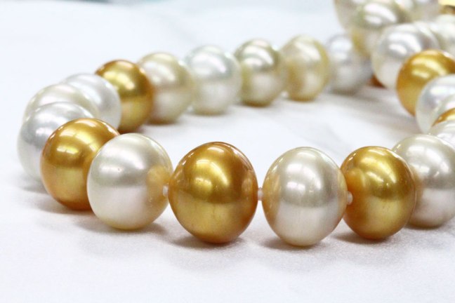 multi-color pearl necklace