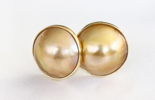 mabe-pearl-earrings